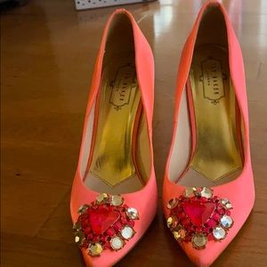 Ted Baker satin hot pink US 7.5